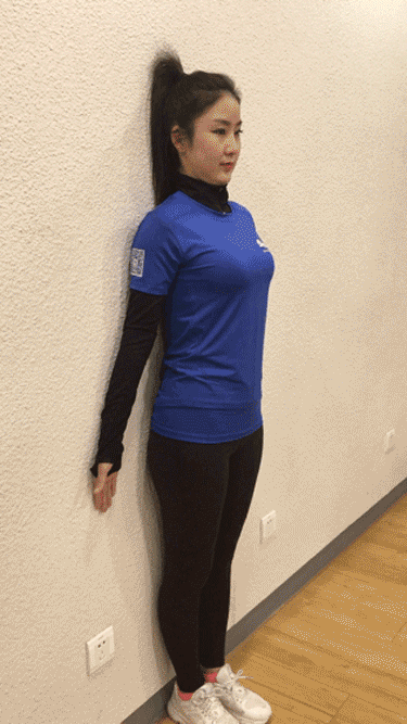 靠墙站立示意图