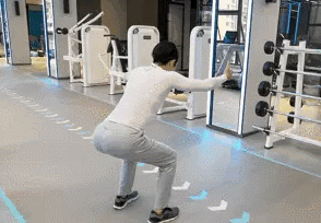 靠墙站立示意图